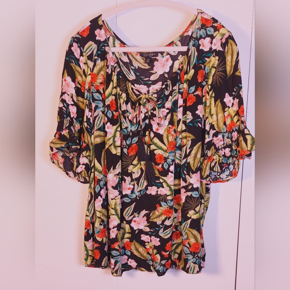 Jessica Simpson Black Colorful Floral Top Size 2X Boho Ruffled Sleeves Tassel